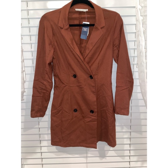 COPY - Abercrombie fitted suit dress - Picture 1 of 3